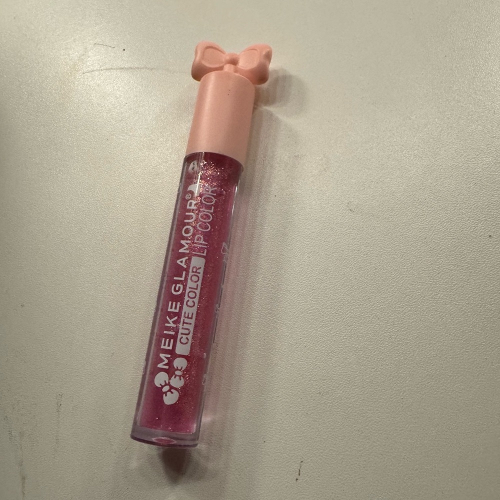 Glamour Pink Lip Gloss with Bow Cap